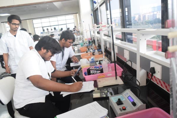 Centre for Excellence in Basic Sciences Mumbai Labs Facilities photo 1