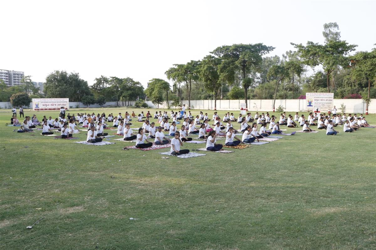 Sardar Patel Institute of Ayurvedic Medical Sciences & Research Centre Lucknow Yoga Day photo 3