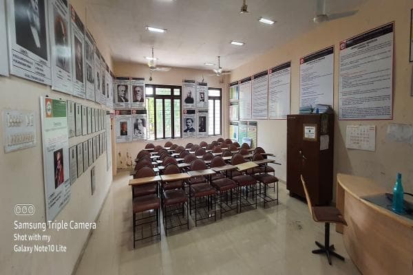 Lalitaben Ramniklal Shah Homoeopathy College Rajkot Infrastructure photo 7