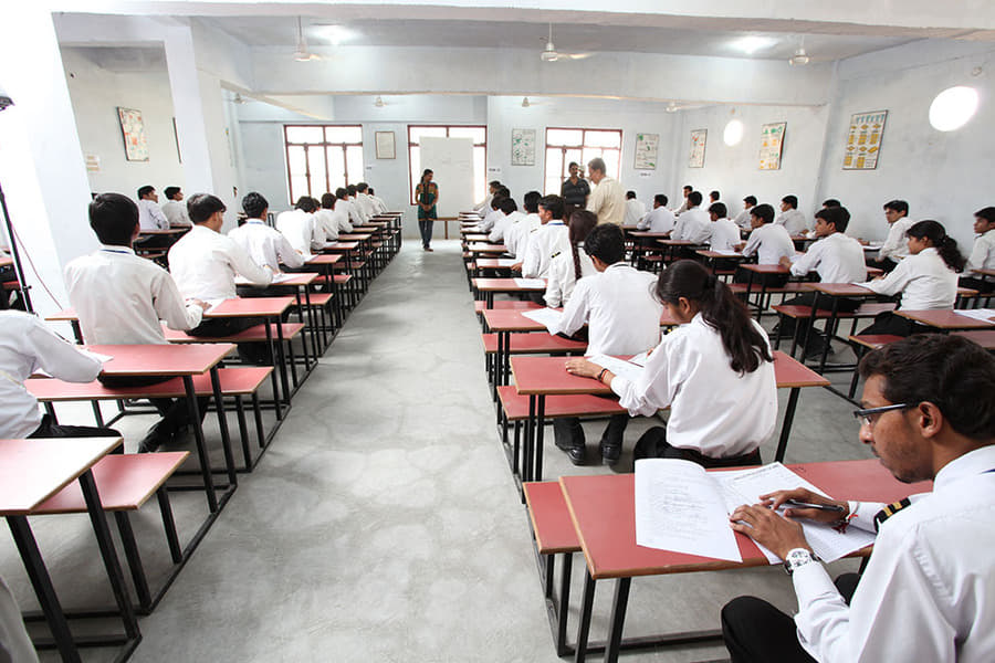 Falcon Institute of Aircraft Maintenance Engineers Lucknow Campus & Activities photo 7