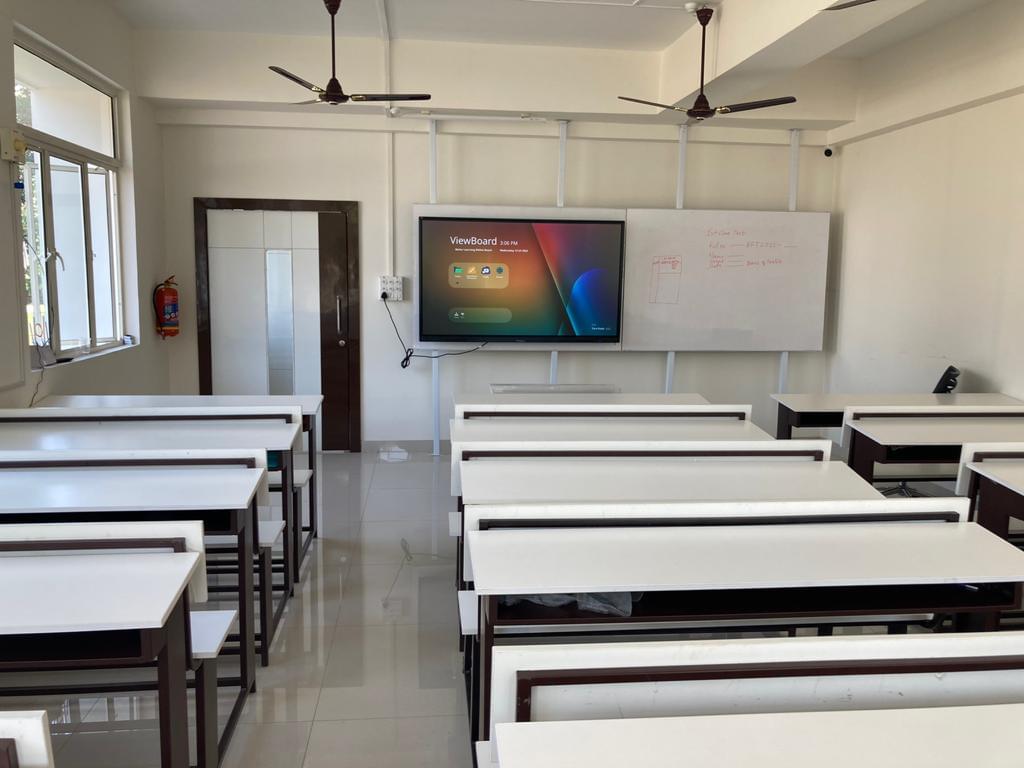 Dhruva College of Design and Graduate Studies Campus photo 6