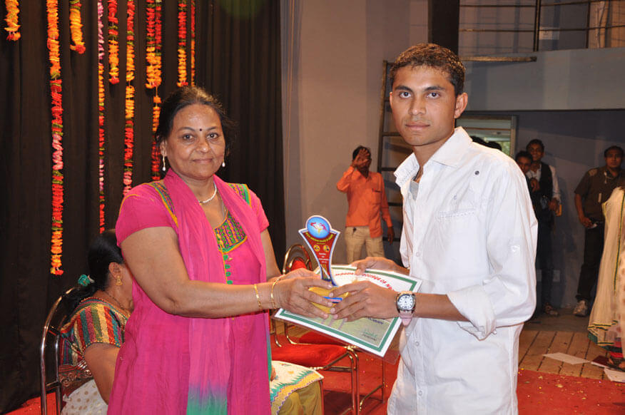 Dr. B R Ambedkar College of Nursing Gandhinagar Lamp Lighting & Oath Taking Ceremony photo 3