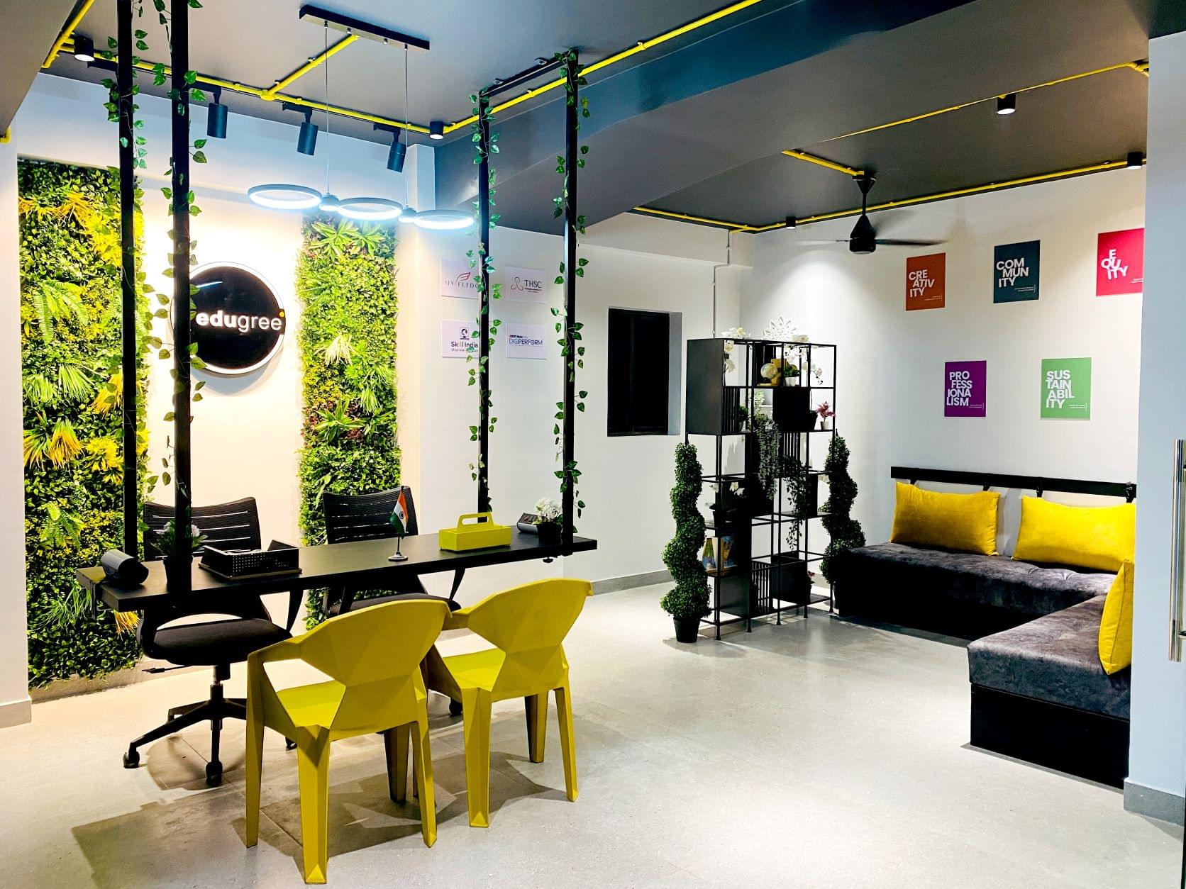 Edugree Siliguri Infrastructure and Classrooms photo 6