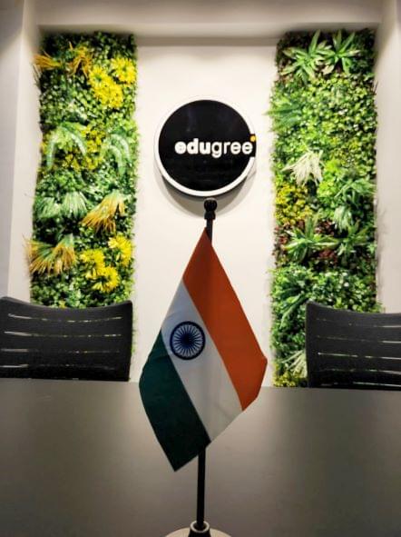 Edugree Siliguri Infrastructure and Classrooms photo 15
