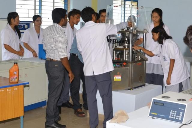 Sri Venkateshwara College of Pharmacy Chittoor Laboratories photo 1