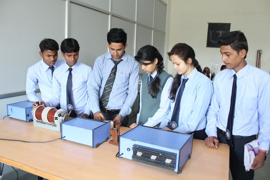 Phonics University Campus & Activities photo 21