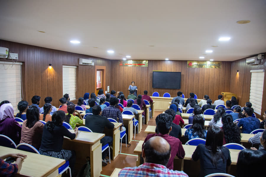 Cochin University of Science and Technology, School of Management Studies Kochi Classroom photo 3