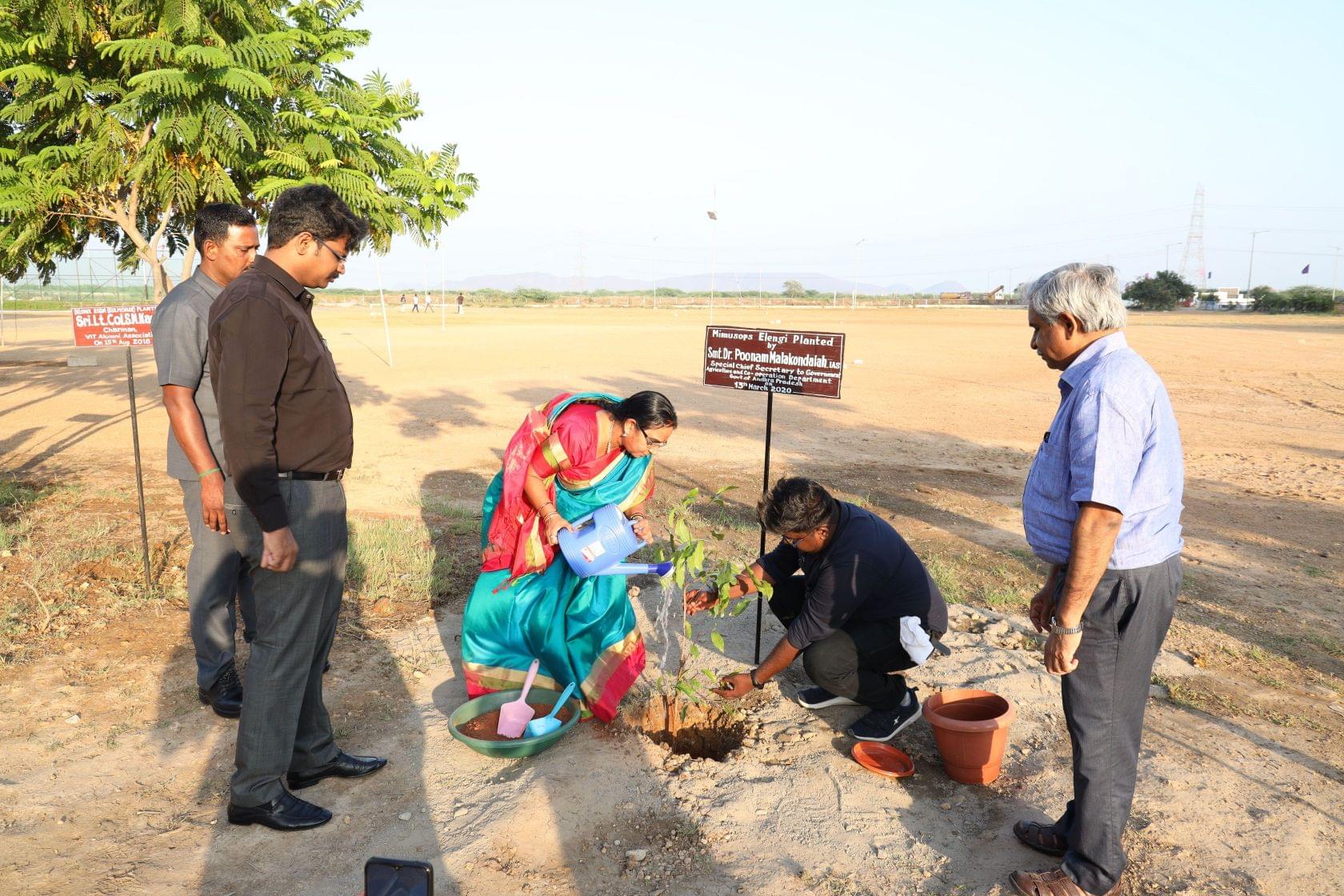 VIT AP Events photo 17