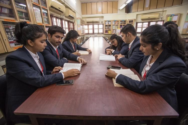 IES's Management College and Research Centre Mumbai Student Life photo 9