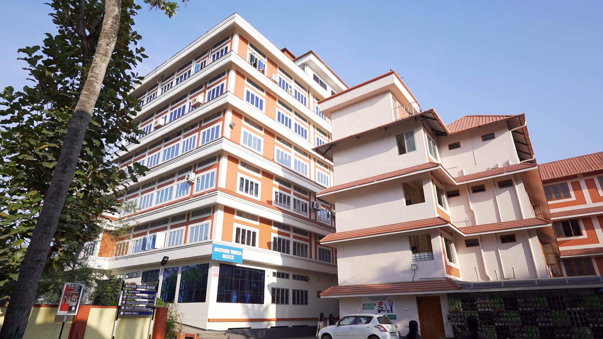 DePaul Institute of Science and Technology Angamaly Academic building photo 5