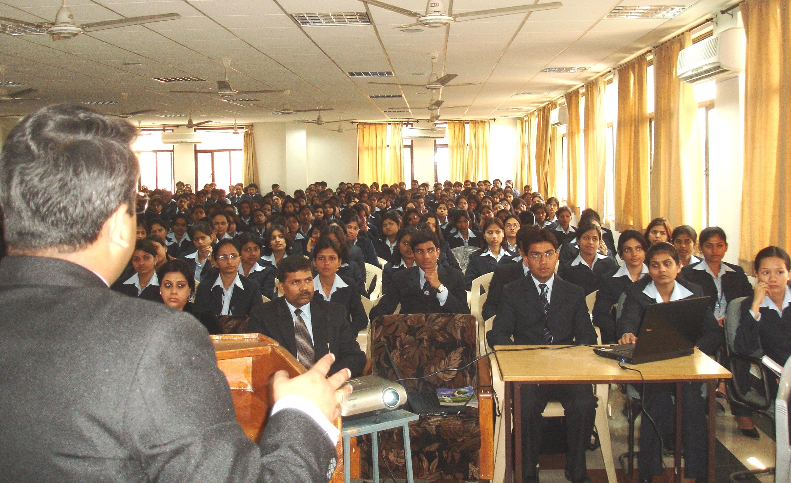 Ishan Educational Institutions Greater Noida Seminar photo 4