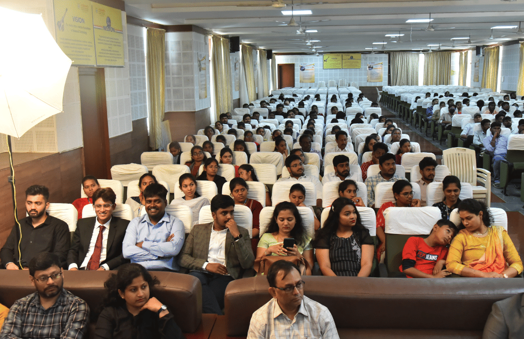 Vignan's Foundation for Science, Technology and Research Online Guntur Extra Curriculars photo 4