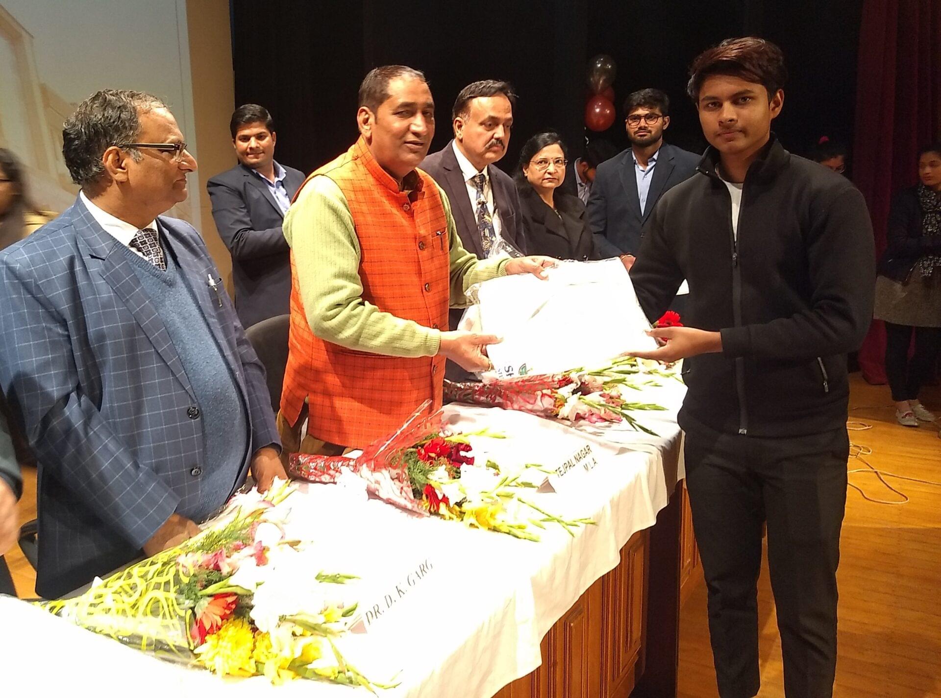 Ishan Institute of Pharmacy Greater Noida Events photo 3