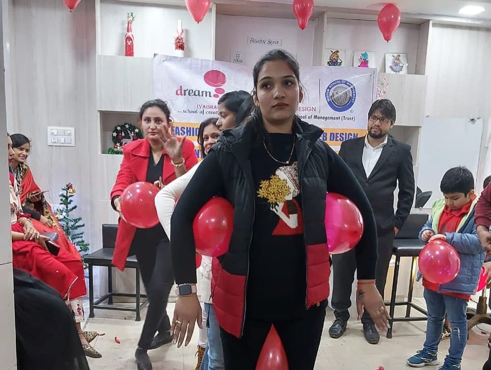 Wisdom College for Creativity & Design Ghaziabad Extra Curriculars photo 5