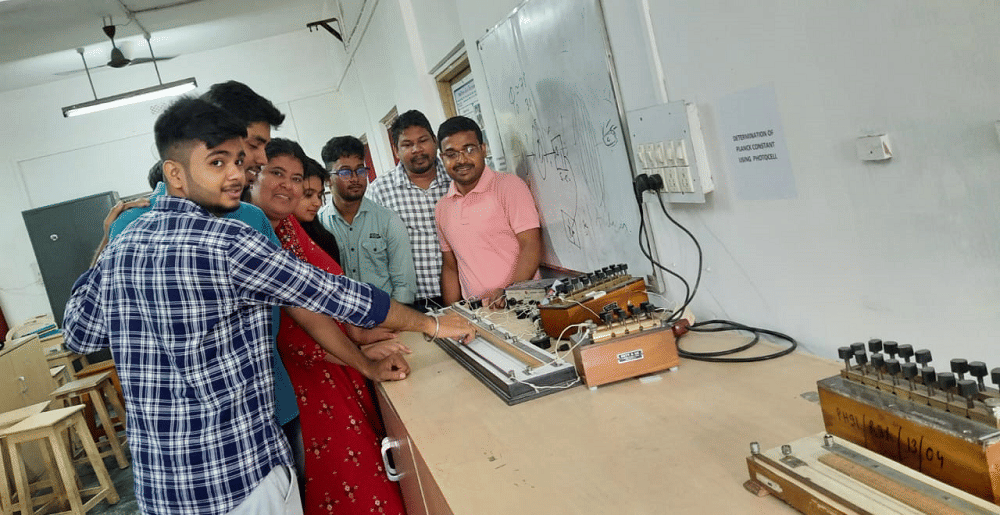TNU Physics Department photo 3