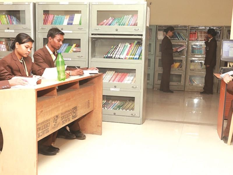 Career College and School of Nursing Bhopal Campus photo 4