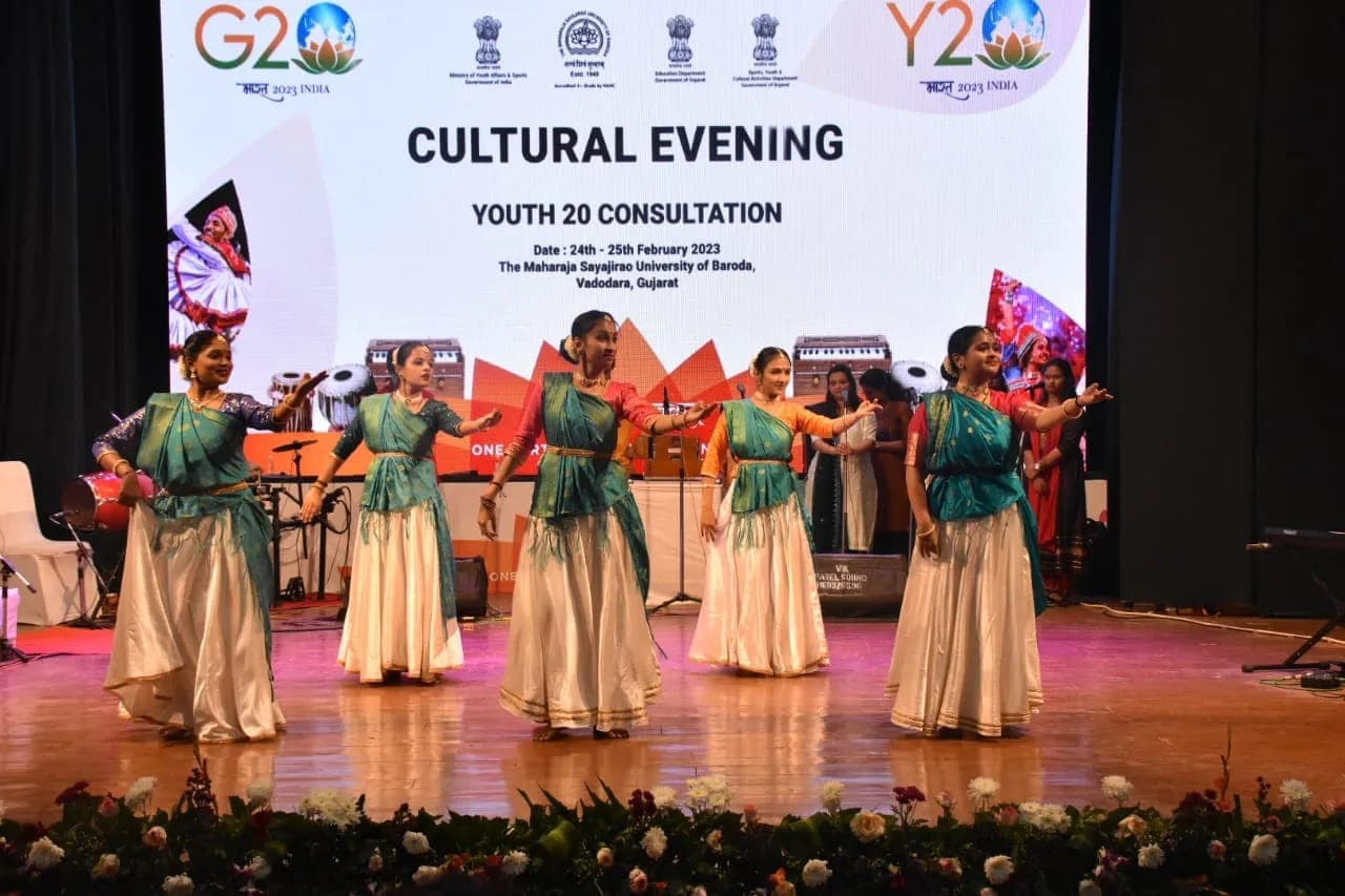 Faculty of Management Studies, The Maharaja Sayajirao University of Baroda Vadodara Extra Curriculars photo 9