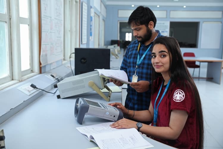 EPGI, Bangalore Computer Lab photo 6
