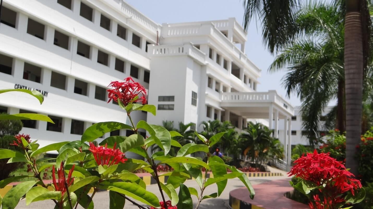 Vemu Institute of Technology Chittoor Green Campus photo 5