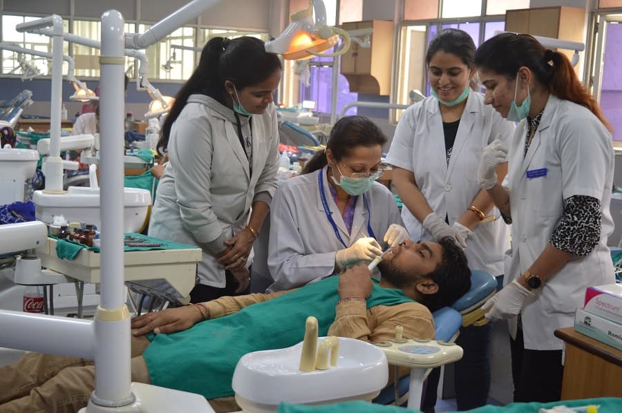 Sudha Rustagi College of Dental Sciences and Research Faridabad Campus Life photo 10