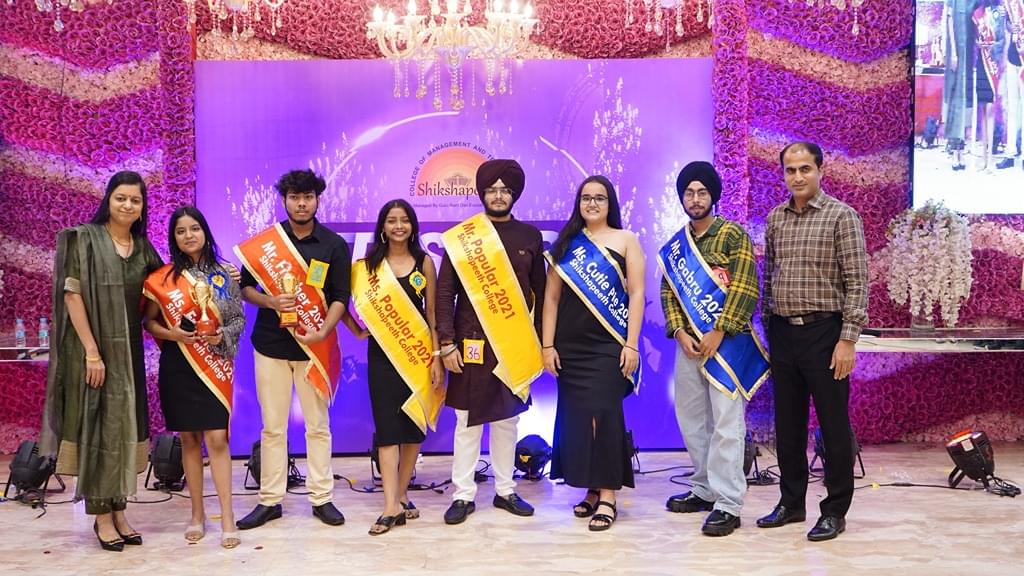 Shikshapeeth College of Management and Technology New Delhi Annual Freshers & Farewell Party photo 28