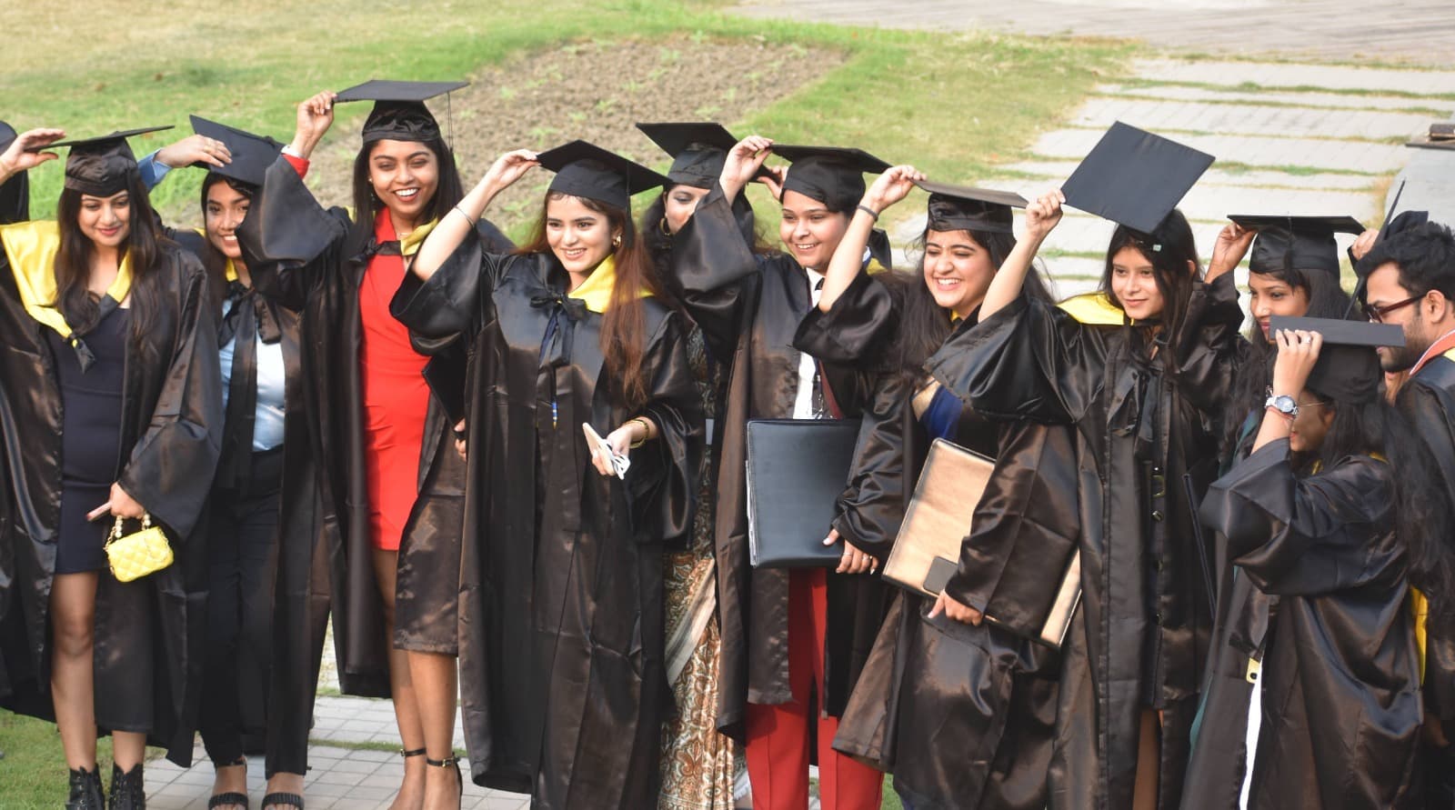 Amity University Kolkata Convocation 2023 photo 7