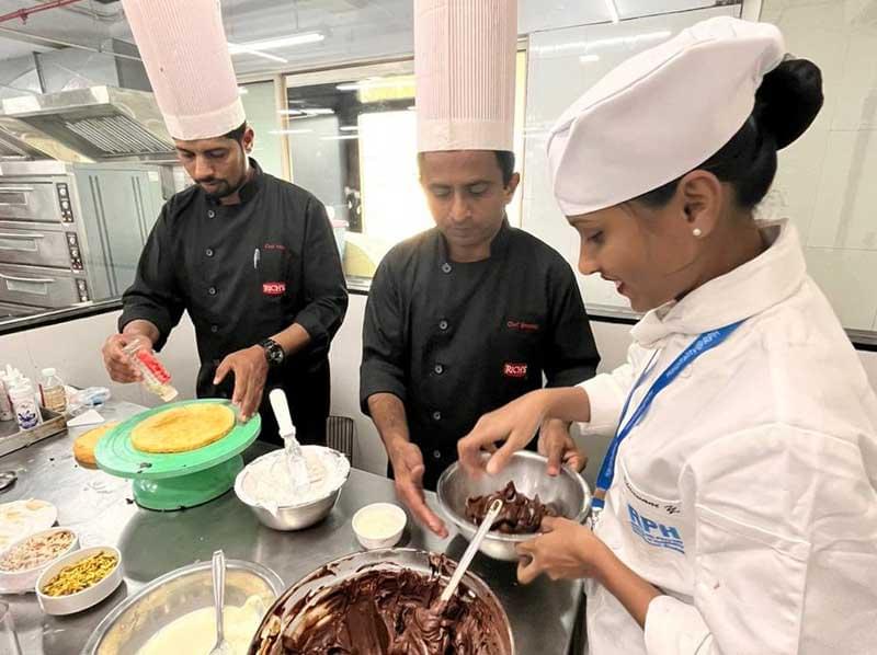Bunts Sangha's Ramanath Payyade College of Hospitality Management Studies Mumbai Workshop by Richs Graviss Company photo 5