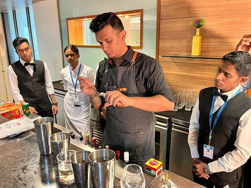 Bunts Sangha's Ramanath Payyade College of Hospitality Management Studies Mumbai  Mixologist photo 2