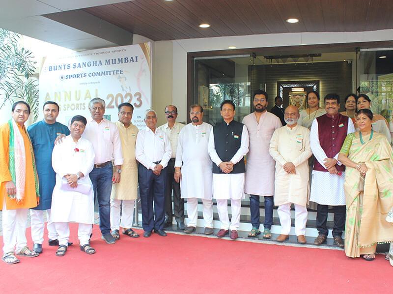 Bunts Sangha's Ramanath Payyade College of Hospitality Management Studies Mumbai  Mixologist photo 6