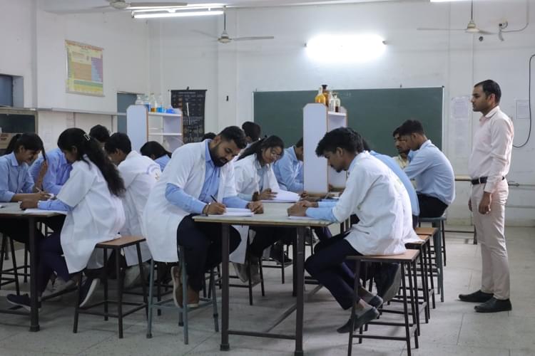 Ishan Institute of Pharmacy Greater Noida Campus Life photo 5