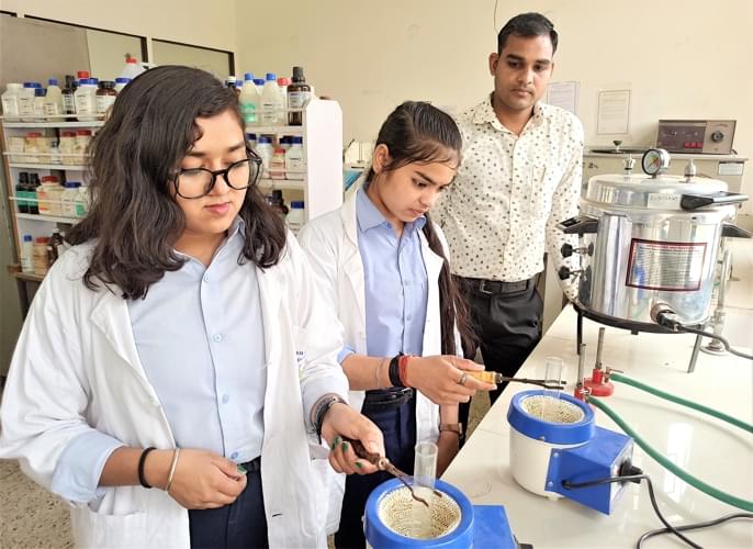 Ishan Institute of Pharmacy Greater Noida Campus Life photo 12