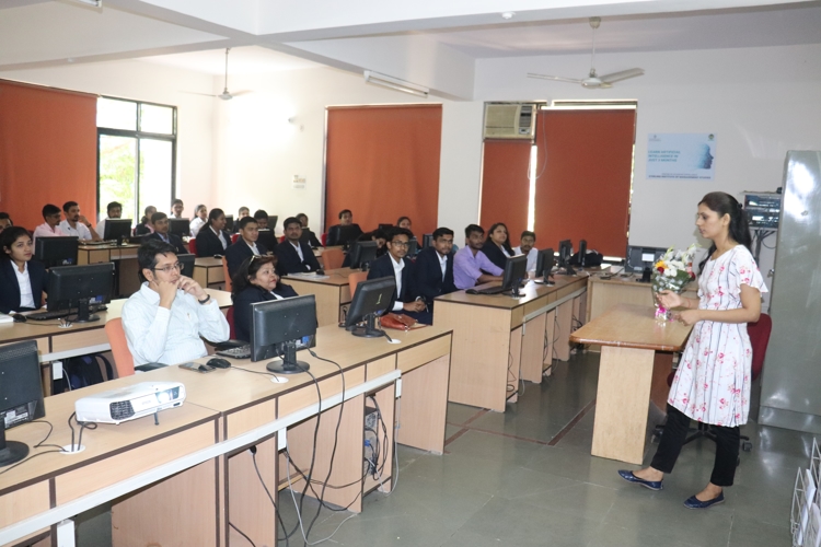 NCRD'S Sterling Institute Of Management Studies Navi Mumbai Events photo 9