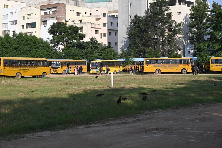 School of Innovation & Management Hyderabad Infrastructure photo 9
