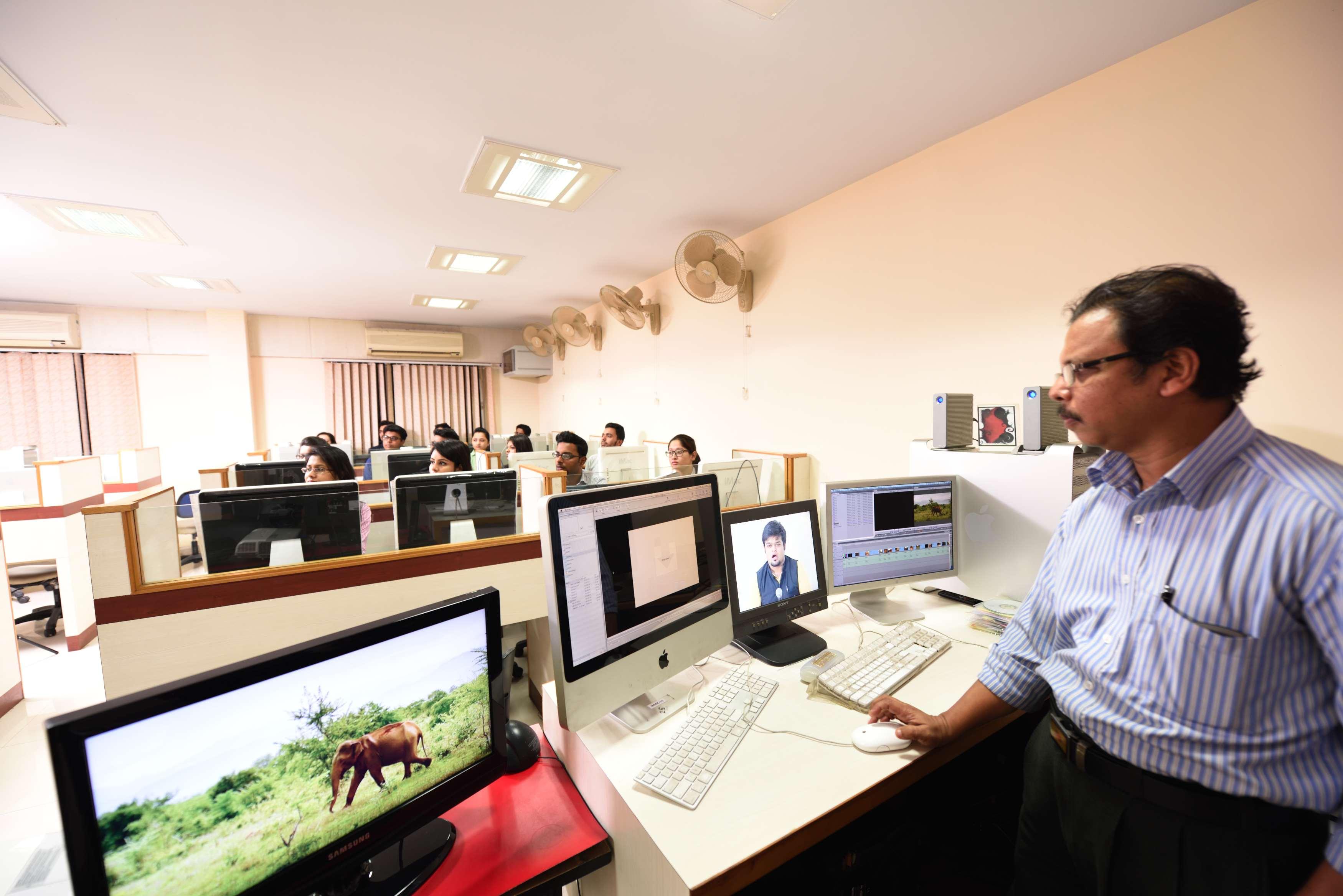 NSHM Knowledge Campus Durgapur Media & Communication photo 5