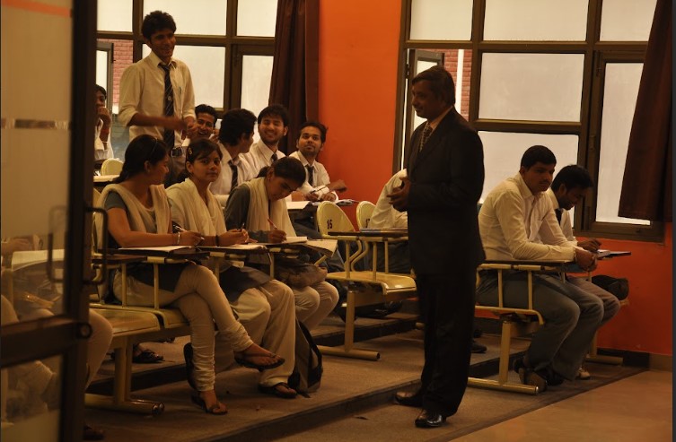 Shobhit University Meerut Campus and Infrastructure photo 9