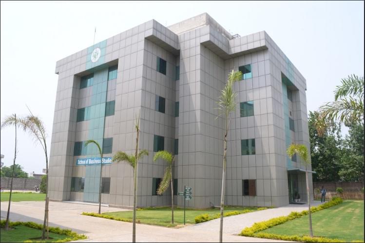 Shobhit University Meerut Campus and Infrastructure (2) photo 9