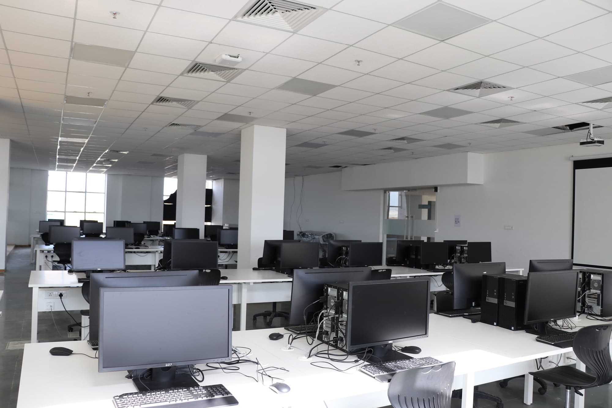 Avantika University Ujjain Computer center photo 5