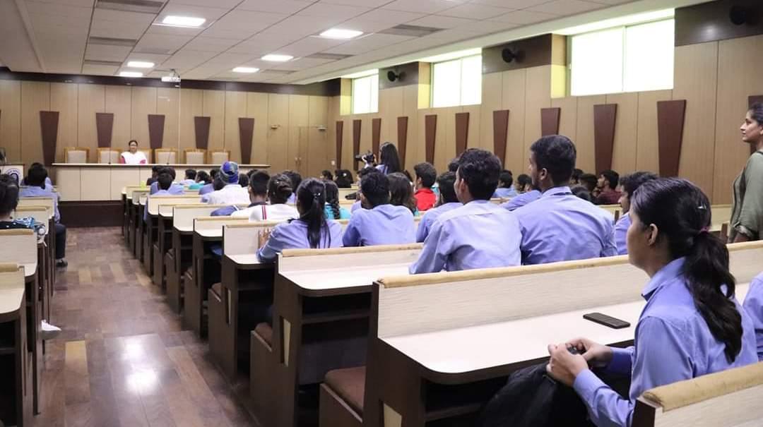 Lucknow Public College of Professional Studies hostel photo 2