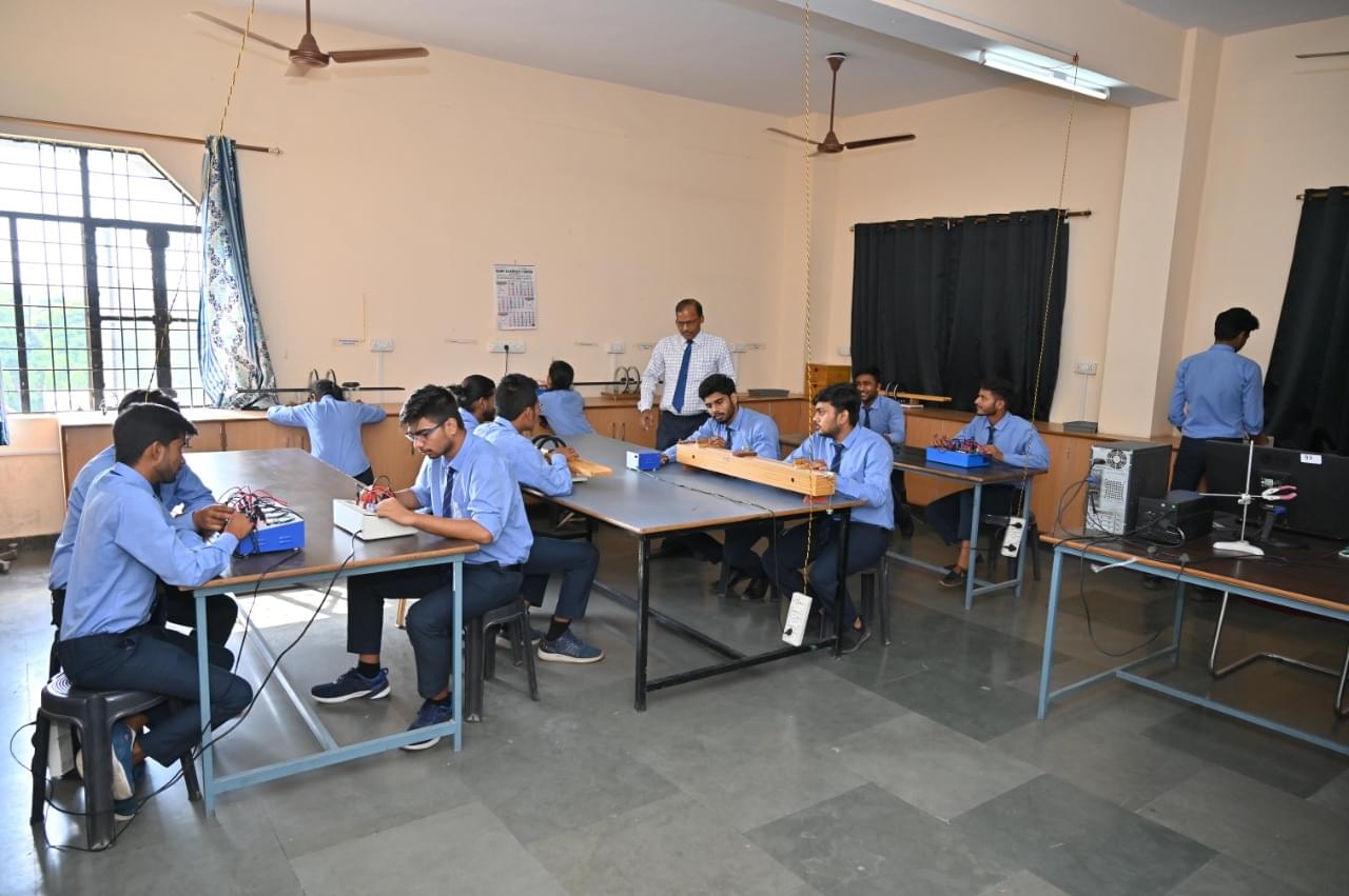 Lucknow Public College of Professional Studies hostel photo 13