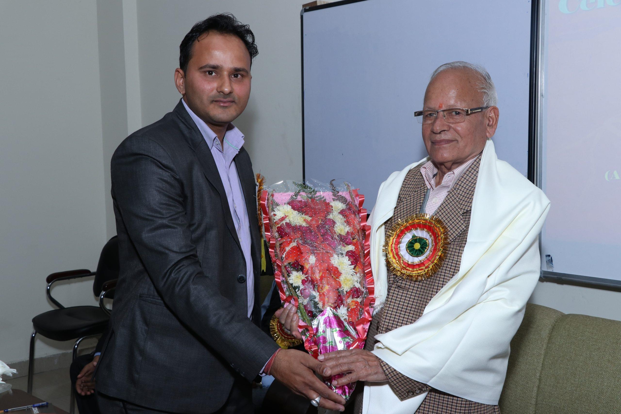 Vasudev College Of Law Haldwani Campus photo 8