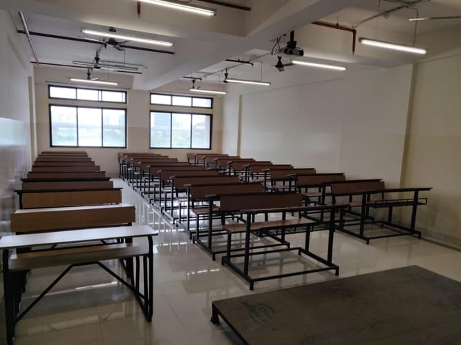 Tilak Maharashtra Vidyapeeth Kharghar Mumbai Campus & Facilities photo 4