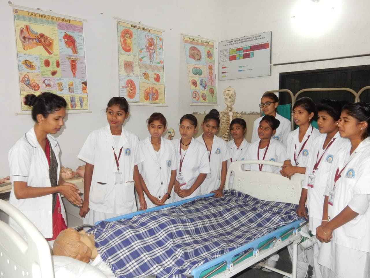 Aakar School Of Nursing Nagpur Labs photo 1