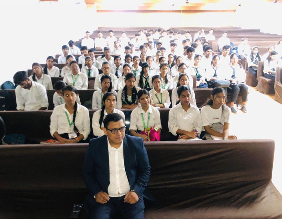 Avviare Educational Hub Noida Workshop photo 1