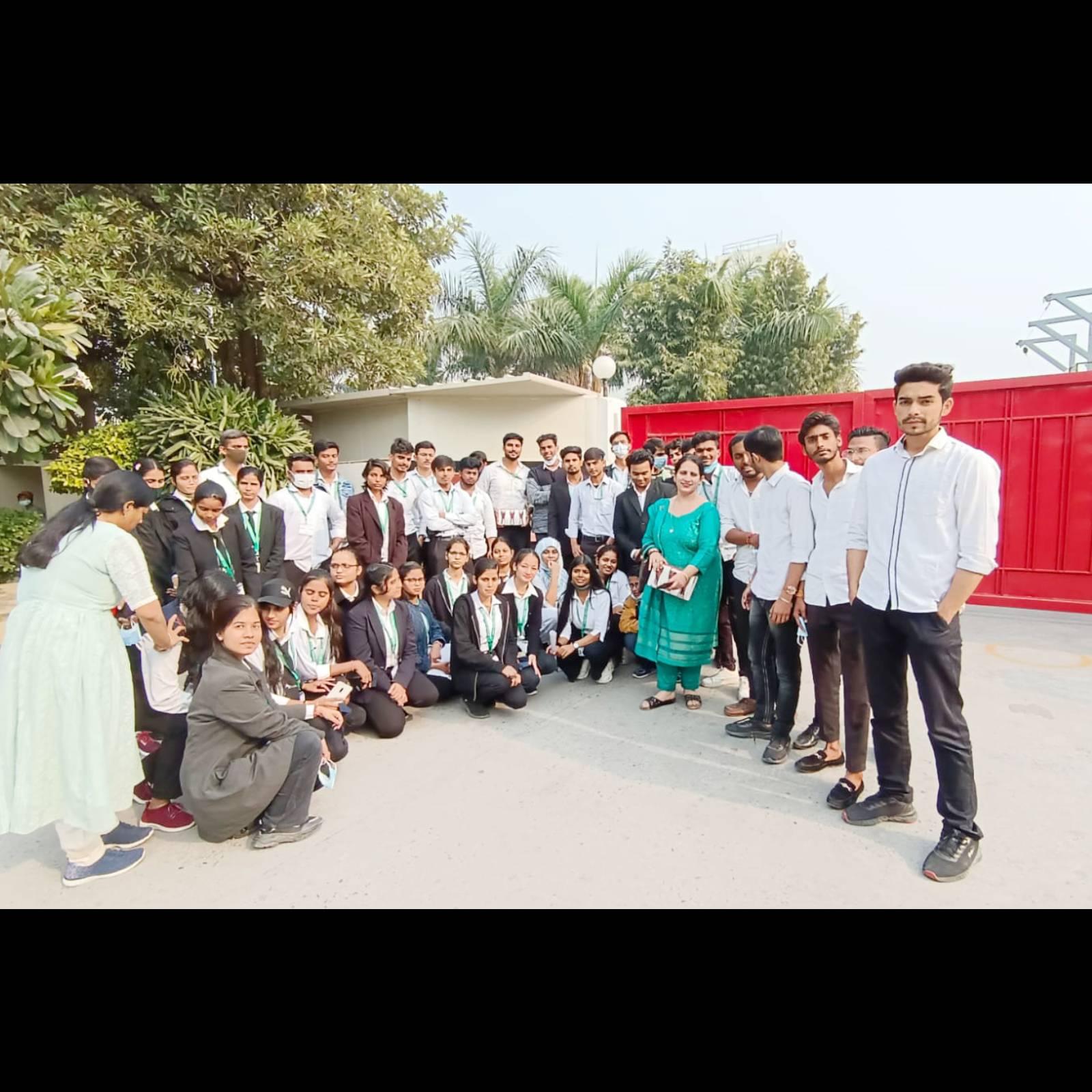 Avviare Educational Hub Noida Industrial Visit photo 8