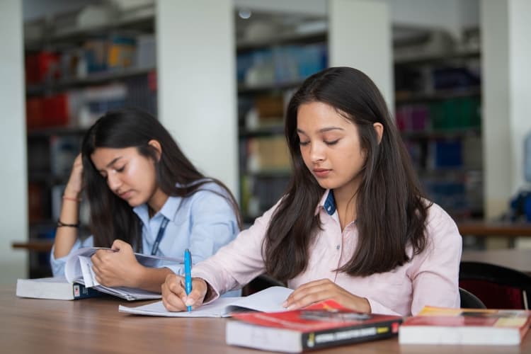 MIT International School of Broadcasting and Journalism Pune Campus Life photo 9