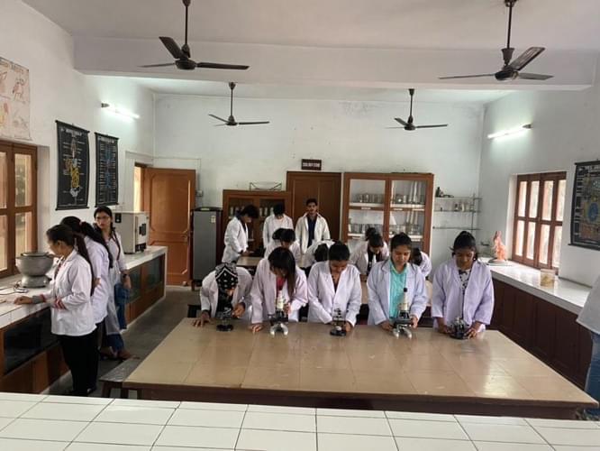 Banarsi Dass Arya College Jalandhar Campus Life photo 7