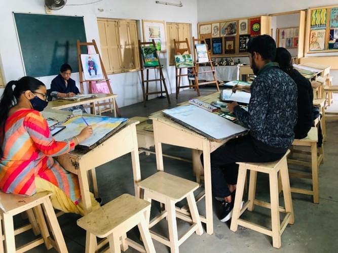 Banarsi Dass Arya College Jalandhar Campus Life photo 8