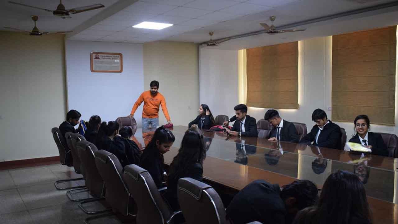 Vivekananda Global University Powered by Sunstone Jaipur hostel photo 2