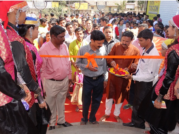 Manju Institute of Technology Satara Food Festival photo 4