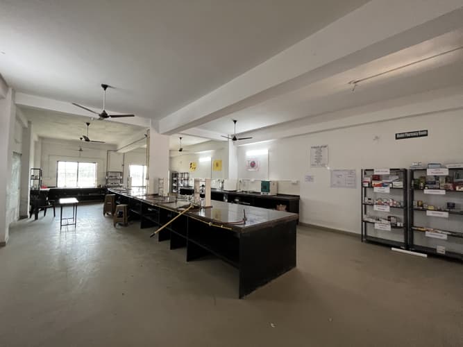 Shri. K. R. Pandav Institute of Pharmacy Nagpur Labs photo 5